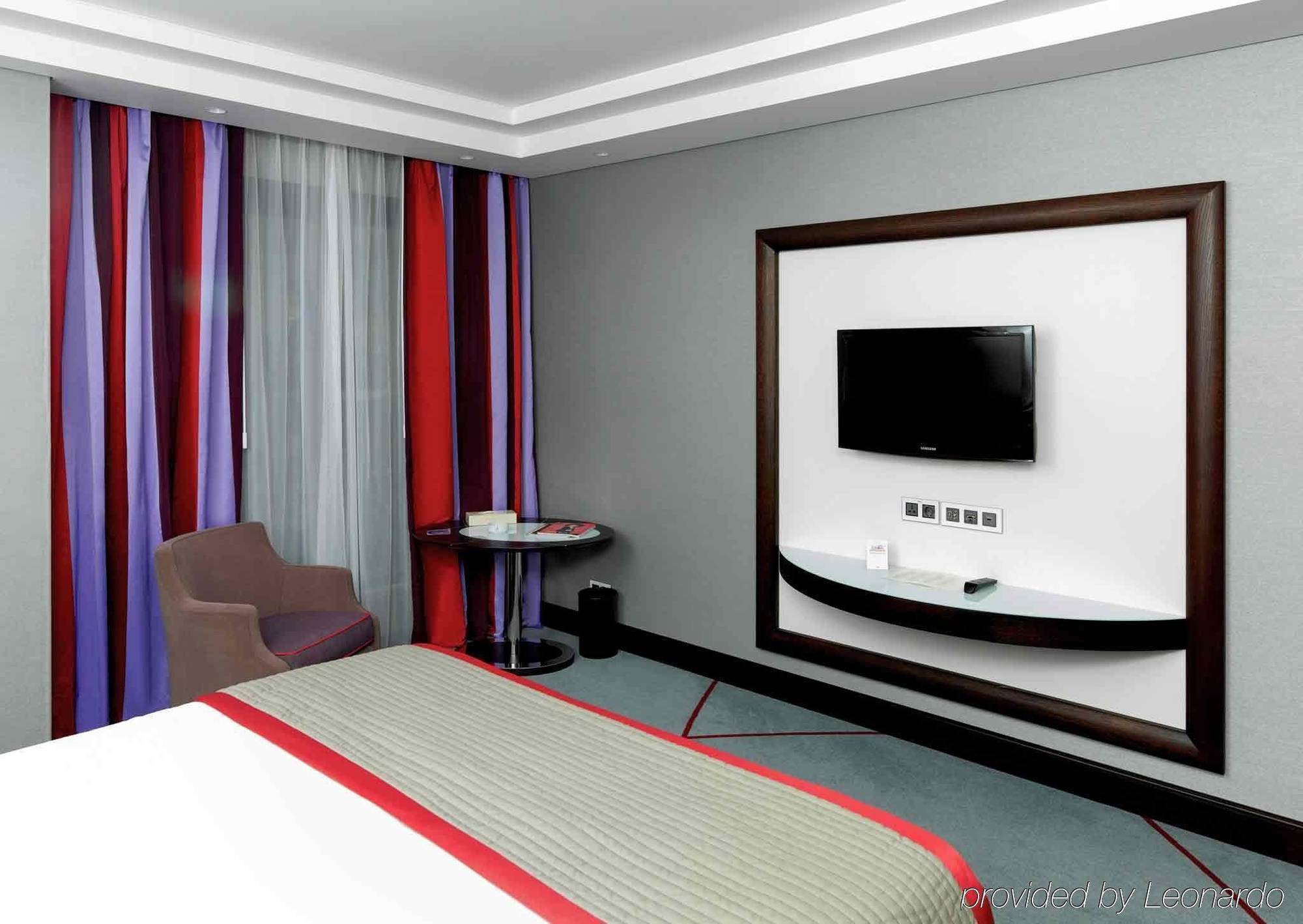 โซฟิเทล เบรุต เลอ กาเบรียล Hotel ภายนอก รูปภาพ